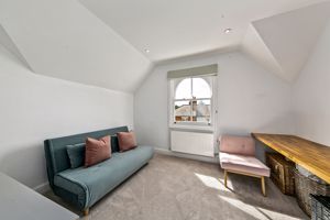 Bedroom- click for photo gallery